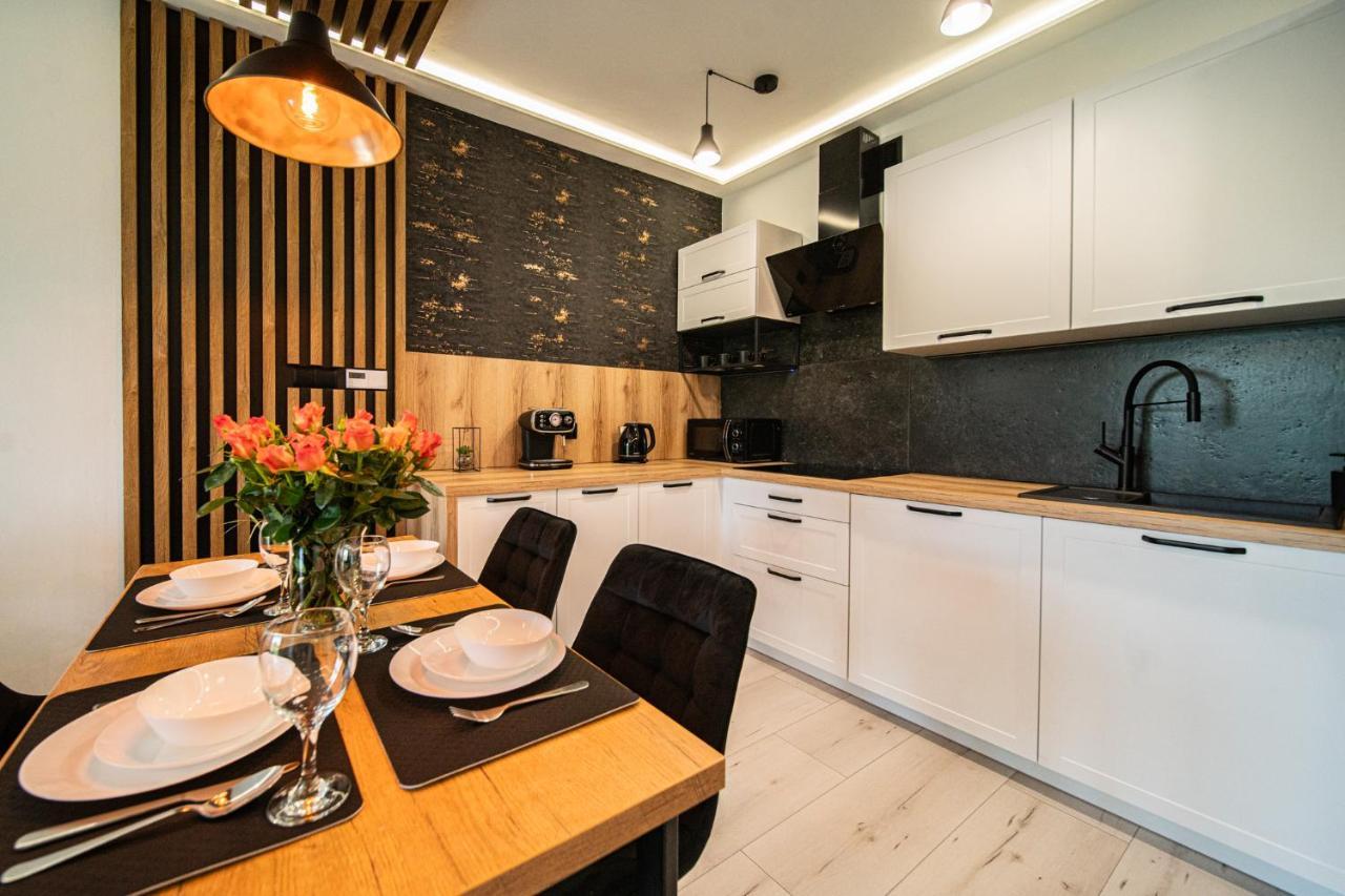 Ferienwohnung Apartament Duzy Staw Jelenia Góra Exterior foto