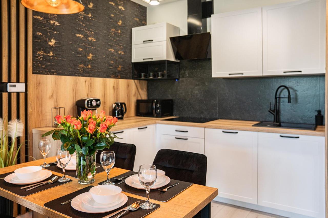 Ferienwohnung Apartament Duzy Staw Jelenia Góra Exterior foto