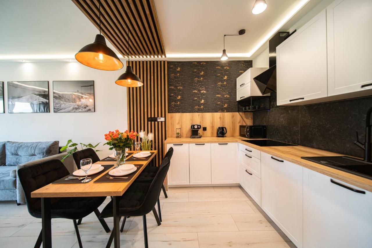 Ferienwohnung Apartament Duzy Staw Jelenia Góra Exterior foto