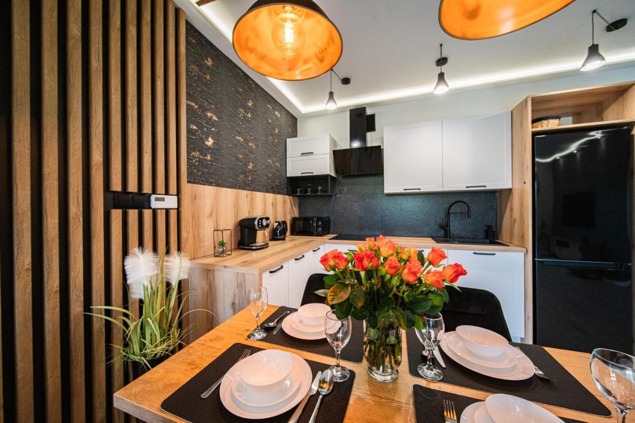 Ferienwohnung Apartament Duzy Staw Jelenia Góra Exterior foto
