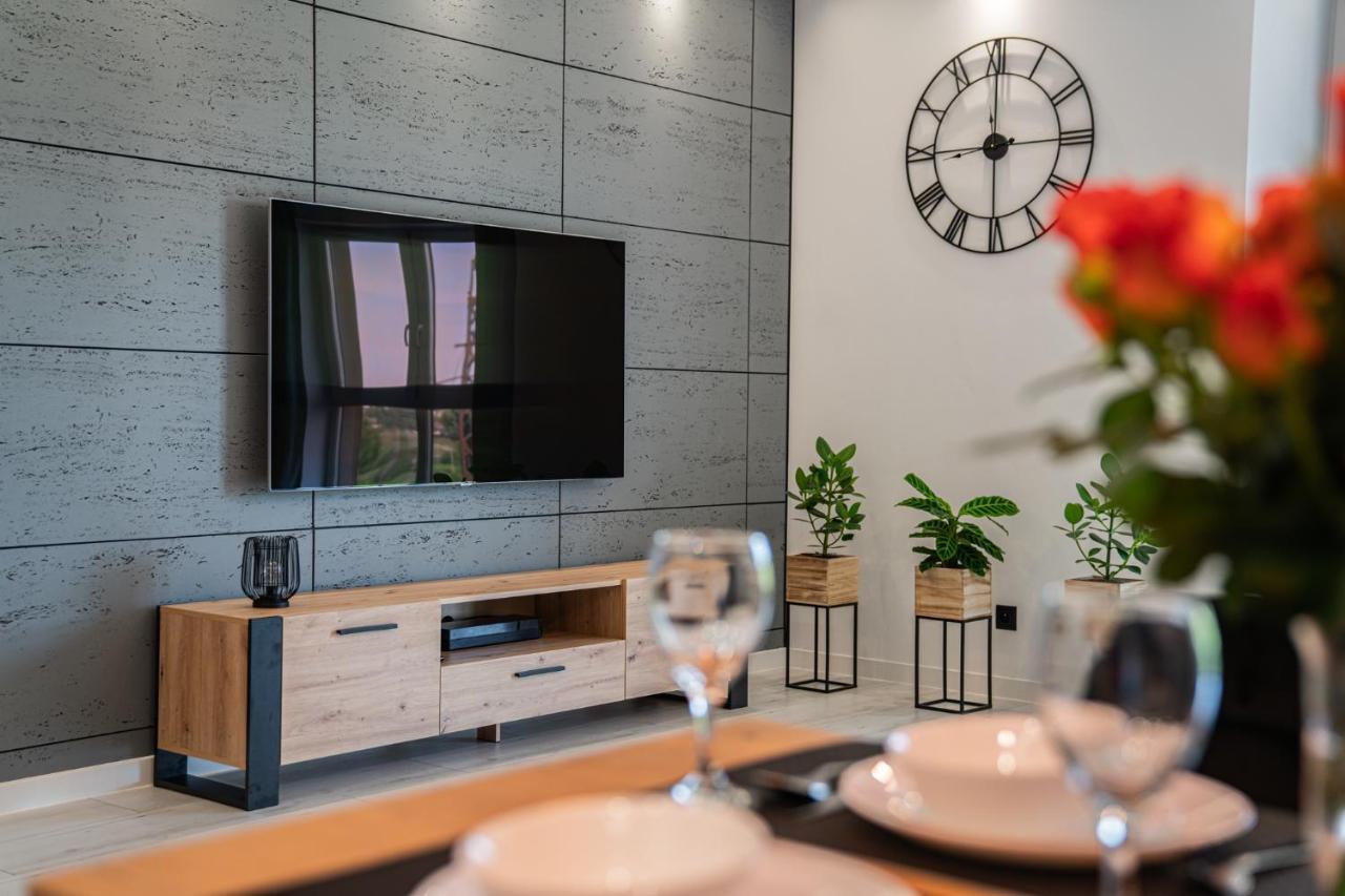 Ferienwohnung Apartament Duzy Staw Jelenia Góra Exterior foto